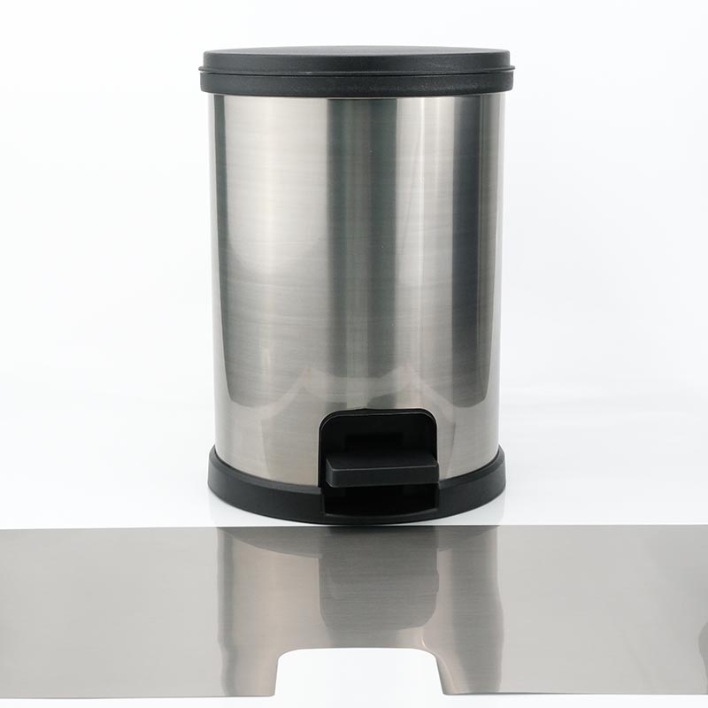 금형 라벨의 쓰레기통 사출 성형